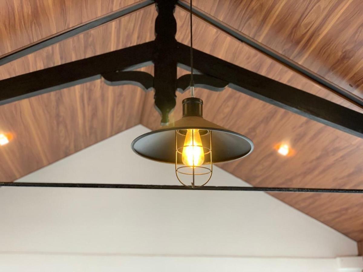 Taj Residence Puttalam Kültér fotó